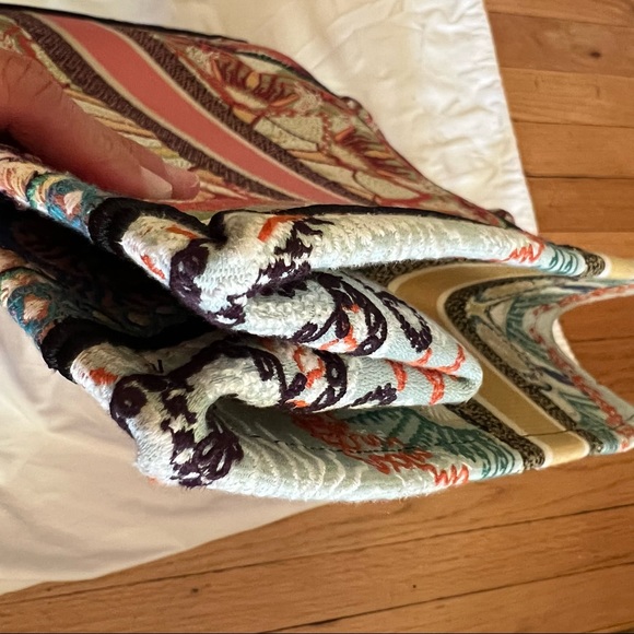 CHRISTIAN DIOR LARGE BOOK TOTE MULTICOLOR CANVAS EMBROIDED IN LIGHTS - Picture 14 of 14